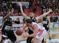 Basketball 1. Bundesliga 2011/2012:  Walter Tigers Tuebingen - FC Bayern Muenchen