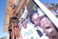 FUSSBALL WM 2010  Vorbereitung auf das erste Spiel in Kapstadt