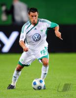 FUSSBALL, Vokswagen Super Cup 2009, WOLFSBURG: ZIANI Einzelaktion