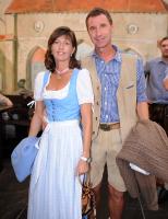 Fussball 2. Bundesliga : TSV 1860 Muenchen auf dem Oktoberfest