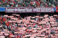 Fussball 1. Bundesliga, Saison 2011/2012:  Fans von Torwart Manuel Neuer (FC Bayern Muenchen)  mit einem Plakat FOREVER Neuer