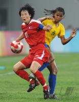 FUSSBALL  Olympia 2008   Vorrunde  Frauen   Brasilien - Korea DVR