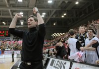 Basketball 1. Bundesliga  11/12:  Walter Tigers Tuebingen - EWE Baskets Oldenburg