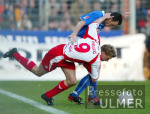 Fussball 1. Bundesliga: Bochum - Koeln, Zweikampf