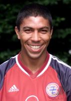 Giovane Elber, Portrait
