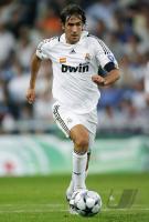 FUSSBALL CHAMPIONS LEAGUE: Madrid, VAN DER VAART Einzelaktion