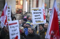 DGB Kundgebung auf dem Tuebinger Marktplatz