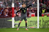 Fussball 1. Bundesliga  Saison  2025/2026  13. Spieltag 
VfB Stuttgart - FC Bayern Muenchen