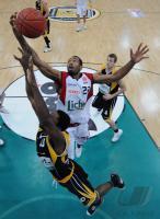 1. Basketball Bundesliga  08/09   Walter Tigers Tuebingen  - LiT Giesser 46 ers