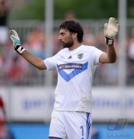 FUSSBALL 1. Bundesliga 13/14: Torwart Michele Arcari (Brescia Calcio)