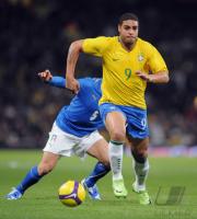 Fussball INTERNATIONAL  ADRIANO  (BRASILIEN)