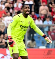 FUSSBALL INTERNATIONAL SERIE A 21/22: Sassuolo Calcio - AC Mailand