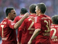 Fussball 1. Bundesliga, Saison 2011/2012:  JUBEL nach dem TOR, Franck Ribery , Bastian Schweinsteiger (v. li., FC Bayern Muenchen)