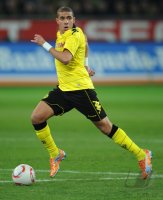 Fussball: 1. Bundesliga Saison 2010/2011: Dortmund, ZIDAN am Ball