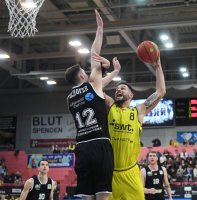 Basketball 2. Bundesliga  19/20: Tigers Tuebingen  - ROEMERSTROM Gladiators Trier