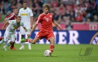 Fussball  1. Bundesliga Saison 2013/2014: FC Bayern Muenchen - Borussia Moenchengladbach