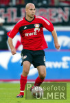 FUSSBALL 1. Bundesliga: Leverkusen, LUCIC Einzelaktion