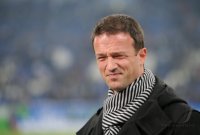 Fussball 1. Bundesliga  Saison 2010/2011:  FC Schalke 04  - VfB Stuttgart