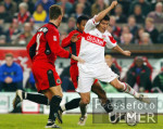 Fussball 1. Bundesliga: Stuttgart - Hannover, Zweikampf