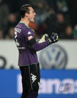 Fussball, 1. Bundesliga  Saison 2014/2015: VfL Wolfsburg - FC Bayern Muenchen