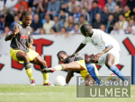 Fussball 1. Bundesliga: Bochum - Dortmund, Zweikampf