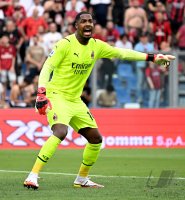 FUSSBALL INTERNATIONAL SERIE A 21/22: Sassuolo Calcio - AC Mailand