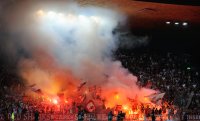 Fussball CHL  Saison 2011/2012:  FC Bayern Ultra -Fans feiern mit Bengalischen Feuer