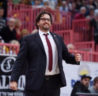 Basketball 1. Bundesliga 15/16 Hauptrunde: Walter Tigers Tuebingen - Brose Baskets Bamberg