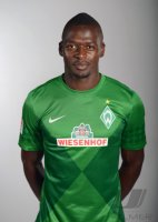 Fussball 1. Bundesliga, Saison 2012/2013, Werder Bremen: Assani Lukimya im exklusiven Pressefoto ULMER Fotoshooting