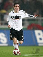 Fussball International, Nationalmannschaft: HILBERT Einzelaktion