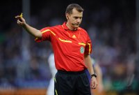 FUSSBALL, DFB Pokal 1. Hauptrunde: Schiedsrichter Florian STEUER