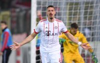 Fussball  1.Bundesliga   Saison 17/18: SC Freiburg - FC Bayern Muenchen