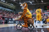 Basketball 1. Bundesliga 16/17 Hauptrunde: Walter Tigers Tuebingen -  s. Oliver Wuerzburg