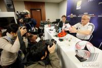 Fussball International Adidas Teamgeist 2  mit Chip