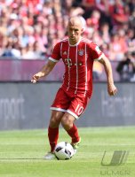 Fussball 1. Bundesliga Saison 16/17: FC Bayern Muenchen - SC Freiburg