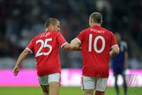 FUSSBALL INTERNATIONAL: Joe COLE, Wayne ROONEY (v.li., England)