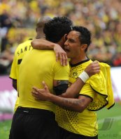 Fussball 1. Bundesliga : JUBEL Lucas Barrios, Antonio da Silva  (v. li., Borussia Dortmund)