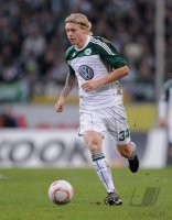 Fussball 1. Bundesliga  Saison 2010/2011: Simon Kjaer (VfL Wolfsburg)