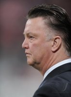 Fussball CHL  Saison 2010/2011: Trainer Louis van Gaal (FC Bayern Muenchen)