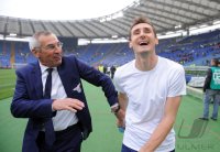 FUSSBALL SERIE A:  Trainer Edoardo Reja (li,) mit Miroslav Klose (Lazio Rom)