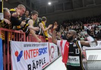 Basketball 1. Bundesliga 2011/2012:  Walter Tigers Tuebingen - FC Bayern Muenchen