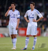 Fussball 1. Bundesliga 2012/2013: Julian Draxler (FC Schalke 04) und Christoph Moritz (FC Schalke 04)