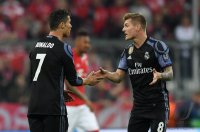 Fussball CHL 16/17 Achtelfinale: FC Bayern Muenchen - Real Madrid