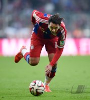 Fussball 1. Bundesliga Saison 14/15: Claudio Pizarro (FC Bayern Muenchen)