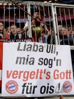 FUSSBALL INTERNATIONAL CHL HALBFINALE 12/13: FC Bayern Muenchen - FC Barcelona