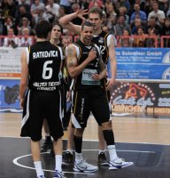 1. Basketball Bundesliga  01/11  Walter Tigers Tuebingen  - Eisbaeren Bremerhaven