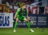 Fussball  1. Bundesliga  13/14: Torwart Fabian Giefer (Fortuna Duesseldorf)