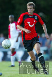 Fussball 1. Bundesliga: Hannover, DABROWSKI Einzelaktion