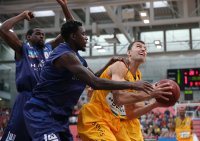 Basketball 1. Bundesliga 15/16 Hauptrunde: Walter Tigers Tuebingen - Crailsheim Merlins