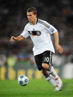 Fussball, International, WM Qualifikation 2010: Deutschland PODOLSKI am Ball